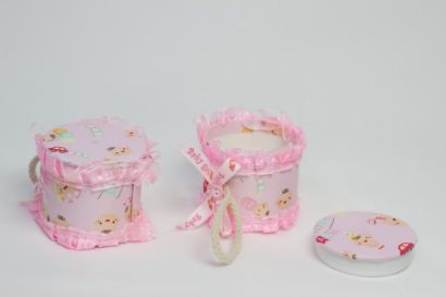 صورة علب مواليد